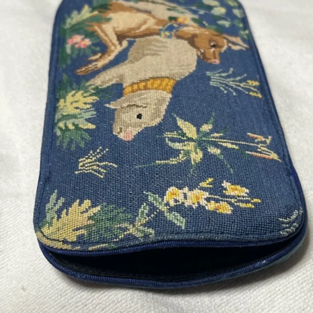 VTG Needlepoint Blue Animals Floral Eyeglasses Soft Case Silk Cotton 6.5